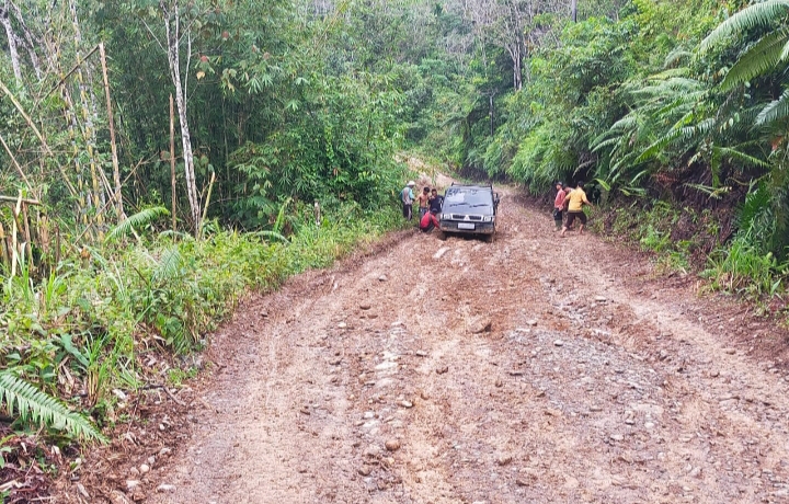 Foto, Sumber Suara Utama