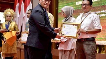PT PIM Raih Kembali Penghargaan Pelaksana TJSL Terbaik 2024 dari Pemerintah Aceh