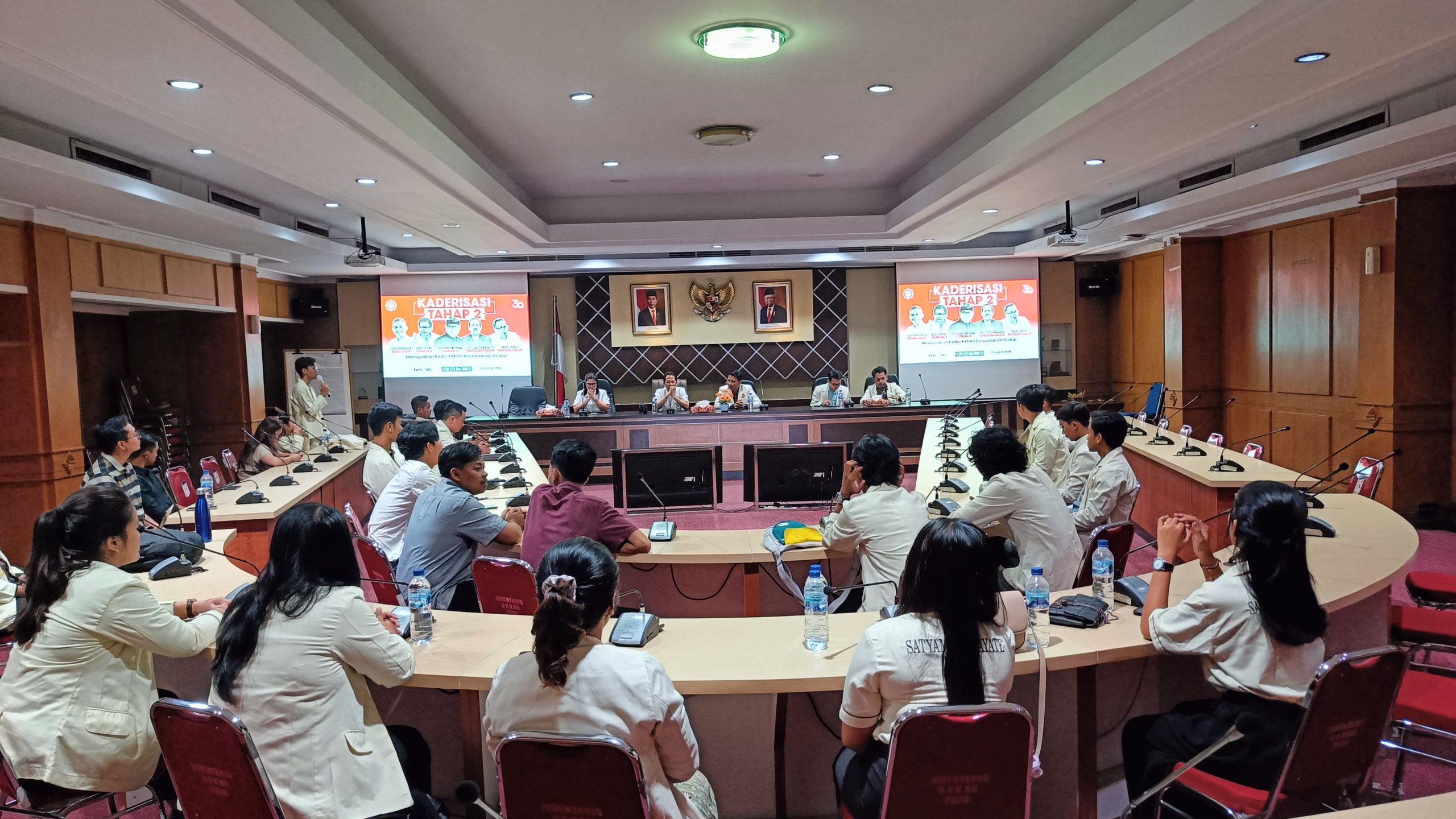 Pimpinan Pusat Kesatuan Mahasiswa Hindu Dharma Indonesia PP KMHDI melaksanakan Kaderisasi Tahap Dua (KT2)