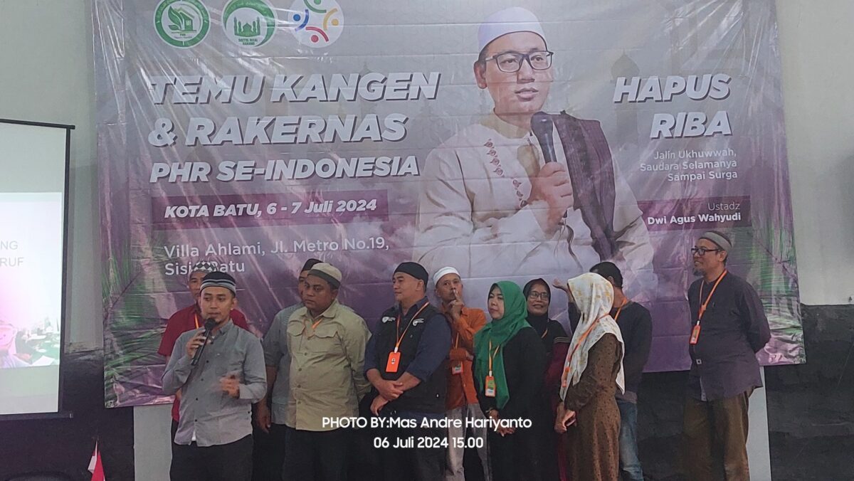 FOTO : Paguyuban Hapus Riba Sukses Gelar Temu Kangen dan Rakernas bersama Ratusan Peserta (Andre Hariyanto/SUARA UTAMA)