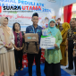 FOTO : YDSF Bantu Tas Sekolah untuk Anak Disabilitas di SLB Putra Jaya dalam Hari Anak Nasional 2024 (SUARA UTAMA)