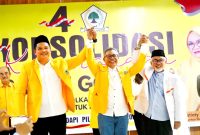 Gerindra, PKS dan Golkar Kompak Hadir di Penyerahan Jas Kuning Uji Nurdin