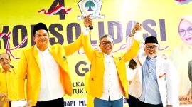 Gerindra, PKS dan Golkar Kompak Hadir di Penyerahan Jas Kuning Uji Nurdin