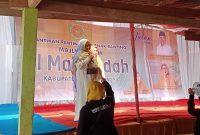 Hadiri Pelantikan Pengurus Majelis Ta'lim Al-Mahmudah, Istri Moh. Saleh Asnawi Calon Bupati Tanggamus Lampung: Suara Utama.id.