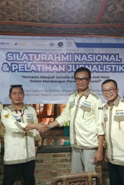 Waspada Oknum Berkedok Wartawan: Ancaman Nyata bagi Integritas Pers