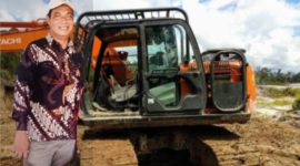 Foto: Gales bersama ilustrasi Alat Berat Excavator 