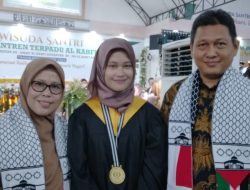 WhatsApp Image 2024 07 01 at 02.47.42 Wisuda Santri Pesantren Terpadu Al Kahfi Bogor Bernuansa Palestina, Alumni Bertabur Bintang dan Prestasi Suara Utama ID Mengabarkan Kebenaran | Website Resmi Suara Utama