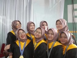 WhatsApp Image 2024 07 01 at 03.09.42 Wisuda Santri Pesantren Terpadu Al Kahfi Bogor Bernuansa Palestina, Alumni Bertabur Bintang dan Prestasi Suara Utama ID Mengabarkan Kebenaran | Website Resmi Suara Utama