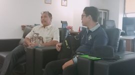Kepala Dinas Perkebunan dan Peternakan Kabupaten Paser, Bapak Djoko Bawono, S.P., M.Si & Prof. Agustin Zarkani, SP., M. Si., Ph.D 