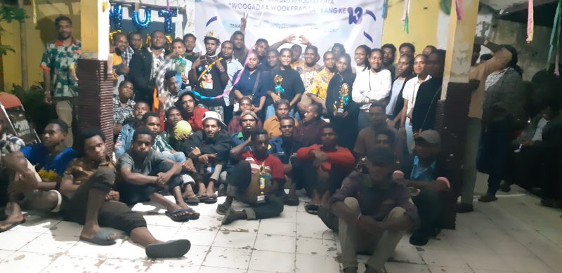 Dok/foto bareng, usai kegiatan hut di asrama Deiyai Woogada Wookebada di yogyakarta 