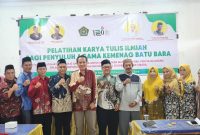 FOTO : Perkuat Dakwah Digital, Penyuluh Agama di Batu Bara Gelar Pelatihan Karya Tulis Ilmiah (Thaufan/SUARA UTAMA)