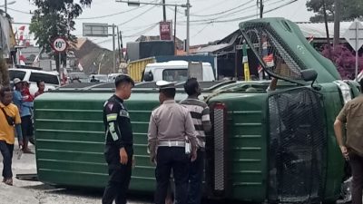 IMG 20240822 122952 Diduga Sopir Mengantuk, Mobil Tahanan Terguling di Jalan Lintas Barat Gisting Suara Utama ID Mengabarkan Kebenaran | Website Resmi Suara Utama