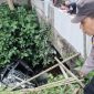 Foto: Kecelakaan Lalu Lintas Tunggal: Pikap Masuk Saluran Irigasi di Kutasari Purbalingga