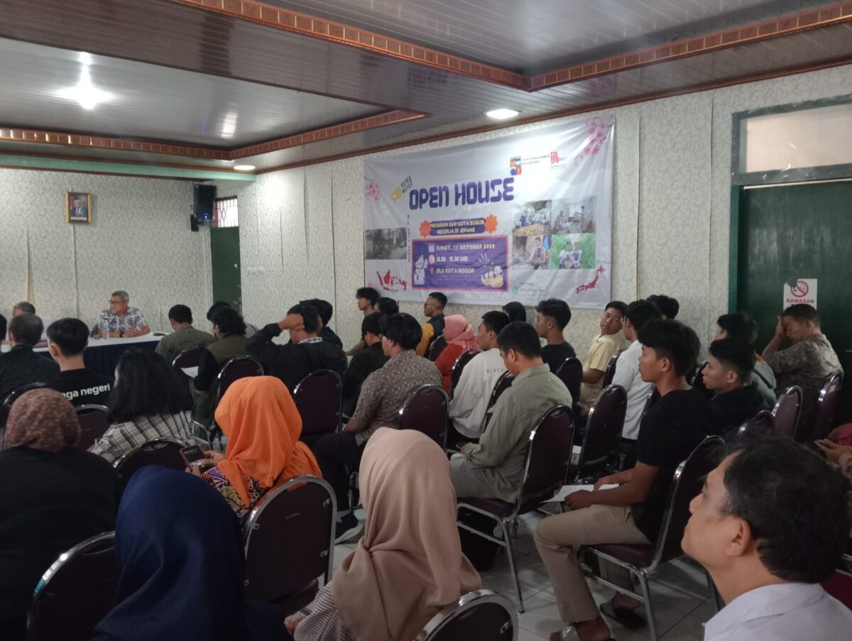 Foto : Peserta yang hadir dalam acara Open House  program SSW bekerja di Jepang Disnaker Kota Bogor (Agus Budiana/Suara Utama)