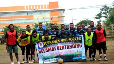 Dok/foto saat sekian banyak tim putra/putri dalam turnamen bola voly dan Mini soccer di lapangan debu jogja