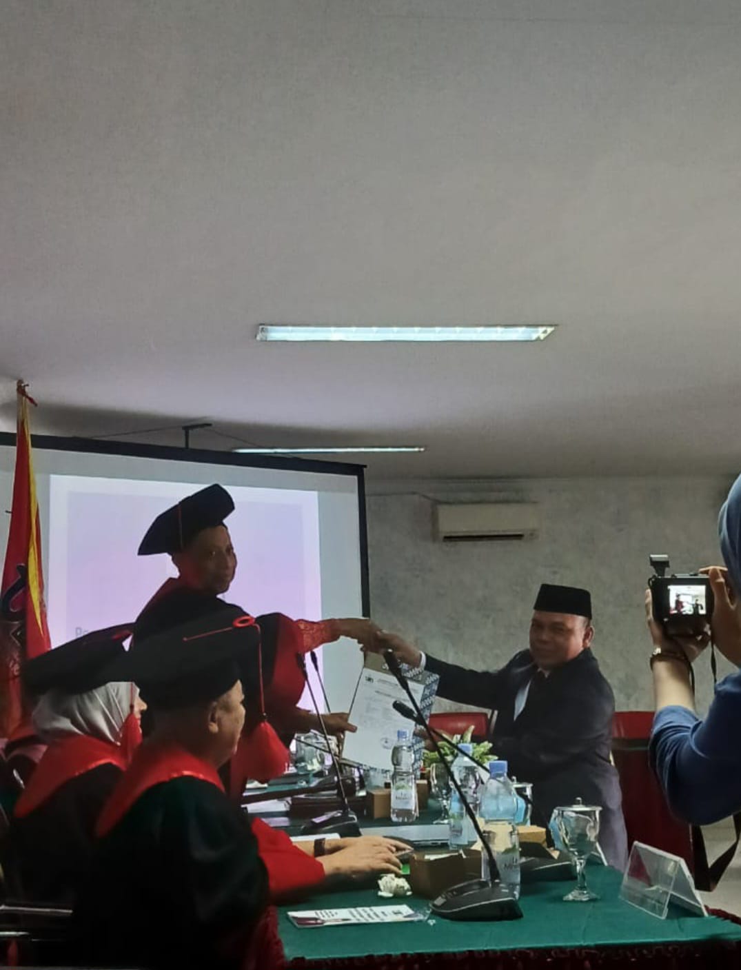 Promosi Doktor Zainal Abidin