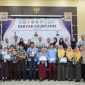 Photo Bersama Juara Umum Lomba Akuntansi dan Ekonomi tingkat SMA/SMK/MA se-Sumatera Selatan dan Lomba Akuntasi tingkat PT se-Indonesia bersama para pejabat di lingkungan Universitas PGRI Palembang.