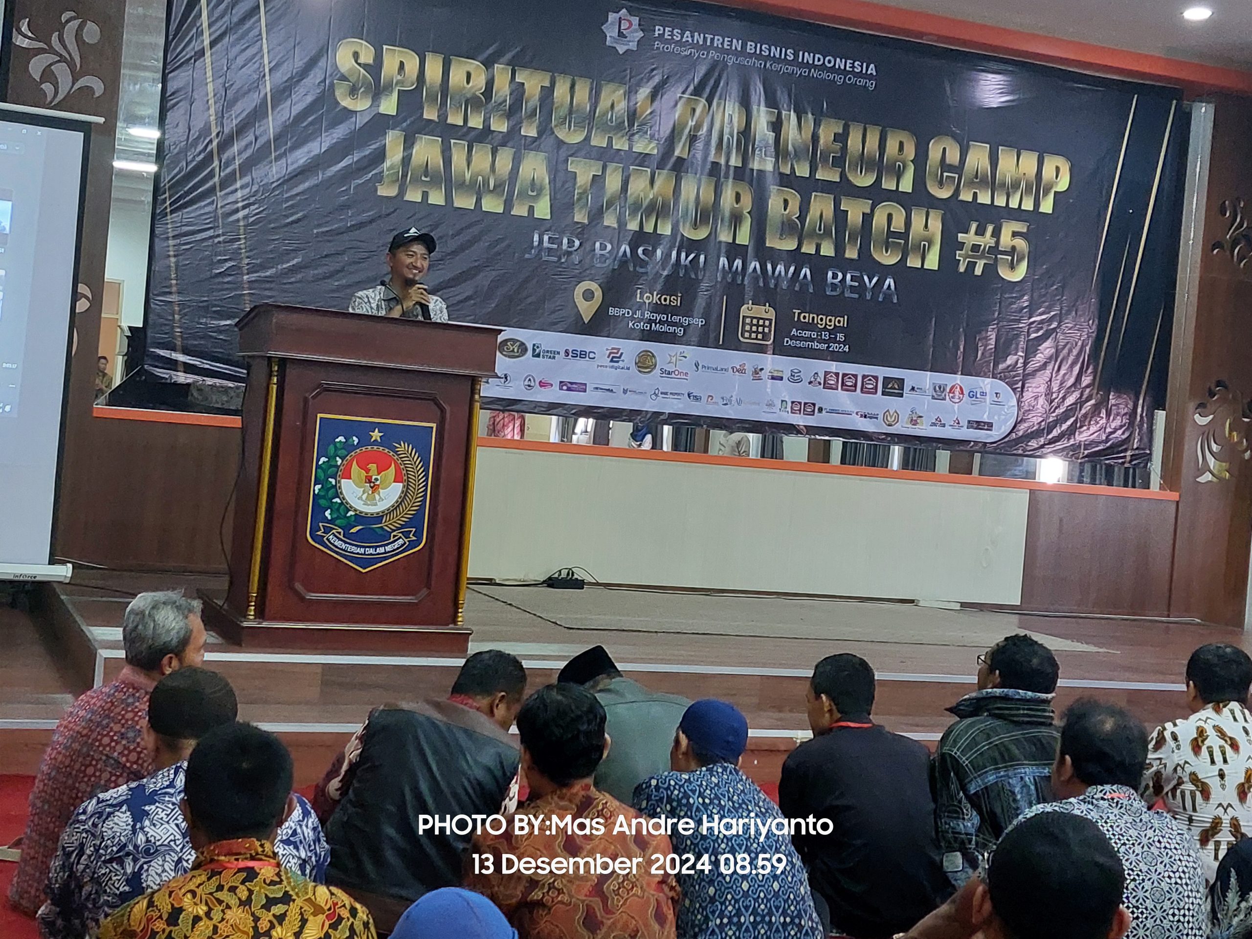 FOTO : Semangat Berbisnis dengan Niat Mulia: Pembukaan Spiritual Preneur Camp Jawa Timur Batch #5 di Malang (Andre Hariyanto/SUARA UTAMA)