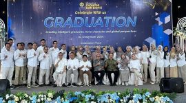 FEB UNIKU Lepas 365 Wisudawan, Cetak Generasi Berdaya Saing Global