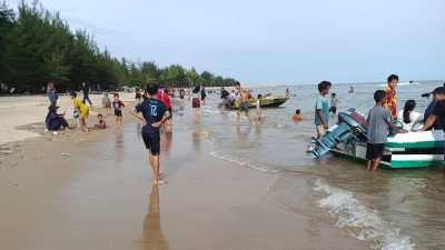 IMG 20241226 WA0468 Forum Kader Pemuda Bela Negara, disiagakan di Pantai Manggar Segara Sari Suara Utama ID Mengabarkan Kebenaran | Website Resmi Suara Utama