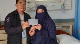 FOTO : Semangat Ta'awun dalam Menolong Anggota yang Sedang Sakit (Andre Hariyanto & Aisyah Putri Widodo/SUARA UTAMA)