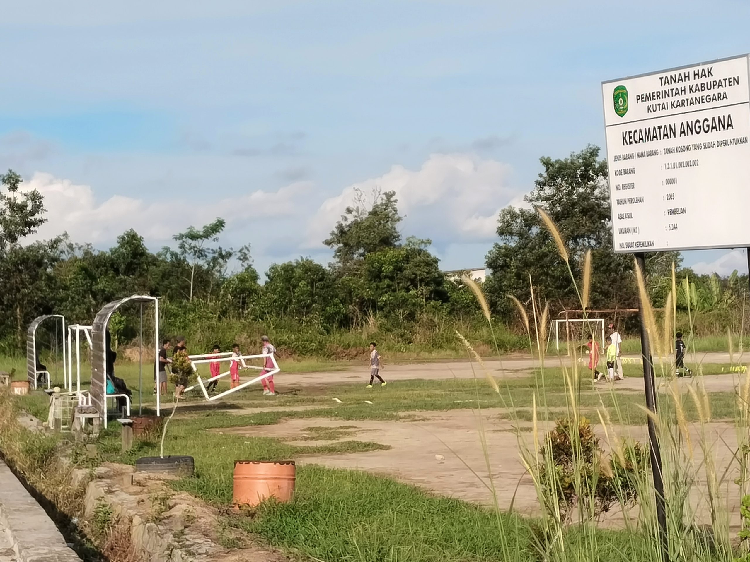 IMG 20241202 164206 scaled Prestasi SSB Anggana Junior Bersinar di Tengah Keluhan Warga soal Pembangunan Stadion Mini Suara Utama ID Mengabarkan Kebenaran | Website Resmi Suara Utama