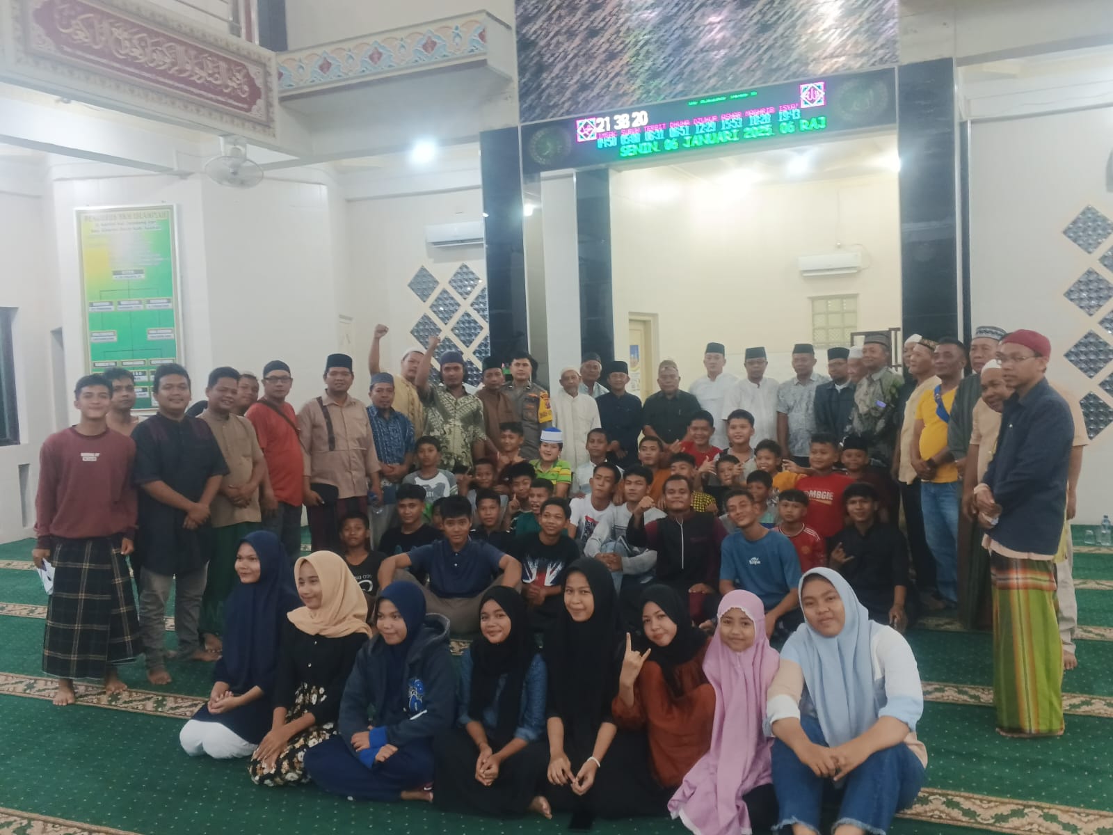 Foto Dokumentasi Remaja Masjid : Musyawarah pemilihan BKM Masjid Al-Islamiyah, Kelurahan Sendang sari, Kecamatan Kisaran Barat, Kabupaten Asahan