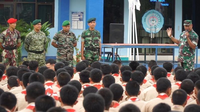 Foto: Sosialisasi penerimaan prajurit TNI AD 2025 oleh Kodim 0702/Purbalingga di SMKN 1 Kaligondang, Jumat (31/1/2025).