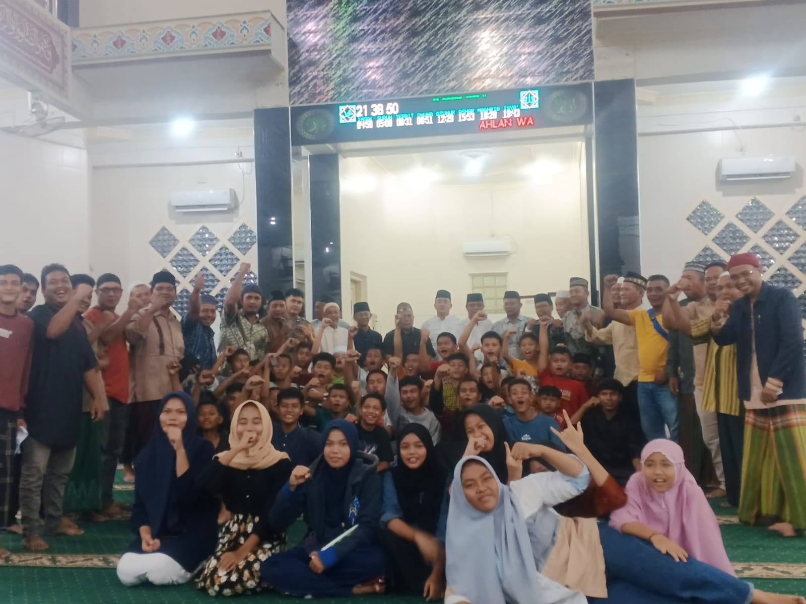 Foto Dokumentasi Suhardi Musyawarah Pemilihan BKM Masjid Al-Islamiyah Kelurahan Sendang sari, Kecamatan Kisaran Barat, Kabupaten Asahan, Provinsi Sumatera Utara.