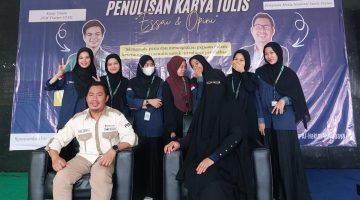 FOTO : HMPS MPI STAIL Surabaya Sukses Gelar Workshop Penulisan untuk Dorong Mahasiswa Berkarya (Andre Hariyanto/SUARA UTAMA)