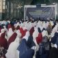 Ribuan jamaah mendengarkan ceramah Tarhib Ramadhan 1446 H yang disampaikan Da'i Nasional Ustadz Dr. H. Amir Faishol Fath, Lc, MA pada Sabtu lalu (22/2) di Masjid Ar'Ra'yah DPRD Provinsi Sumatera Selatan (Photo : Suara Utama / Zahruddin Hodsay)