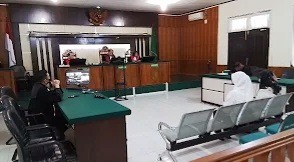 Eks Kapus Rumbio Jaya dalam persidangan penetapan vonis oleh hakim Tipikor Pekanbaru