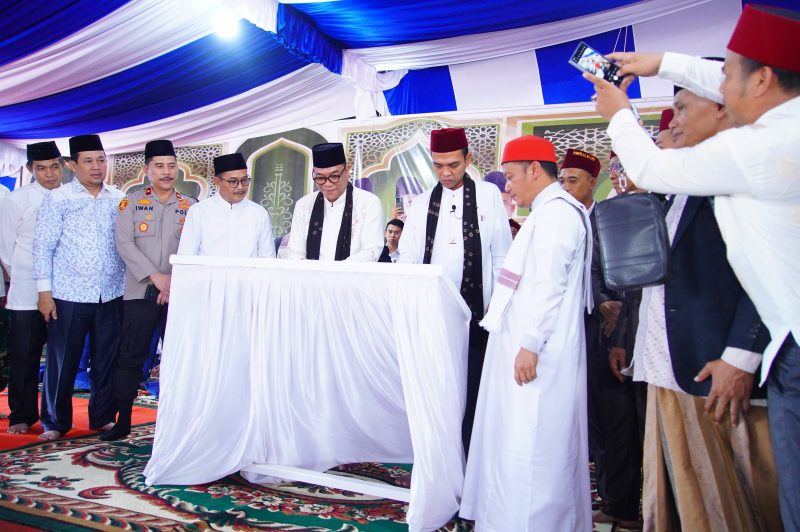 Ustaz Abdul Somad dan Bupati Muba Resmikan Ponpes Al-Ma'arif|| Apri Muba ll susarautama.id