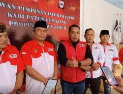 Foto : Konferensi pers bersama Gubernur LSM LIRA DPW Propinsi Jawa Timur 