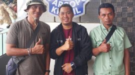 FOTO : Silaturahmi Ketua Trabas Komunitas Jurnalis Nusantara bersama  Pemred Suara Utama dan Kabiro Probolinggo (SUARA UTAMA/Aisyah Putri Widodo)