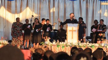 Peristiwa Salib Yesus: Jemaat Metanoia Menggelar Ibadah Paskah, Membangun Iman Kepercayaan Diri Atas Peristiwa Penderitaan Yesus