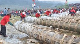 Antusiasme peserta dan warga masyarakat desa Anta Jaya dan Pasir Tanjung kecamatan Jonggol kabupaten Bogor, dalam kegiatan ngadu kuluwung dalam suasana berlebaran (Itam Mustopa/Suara Utama)