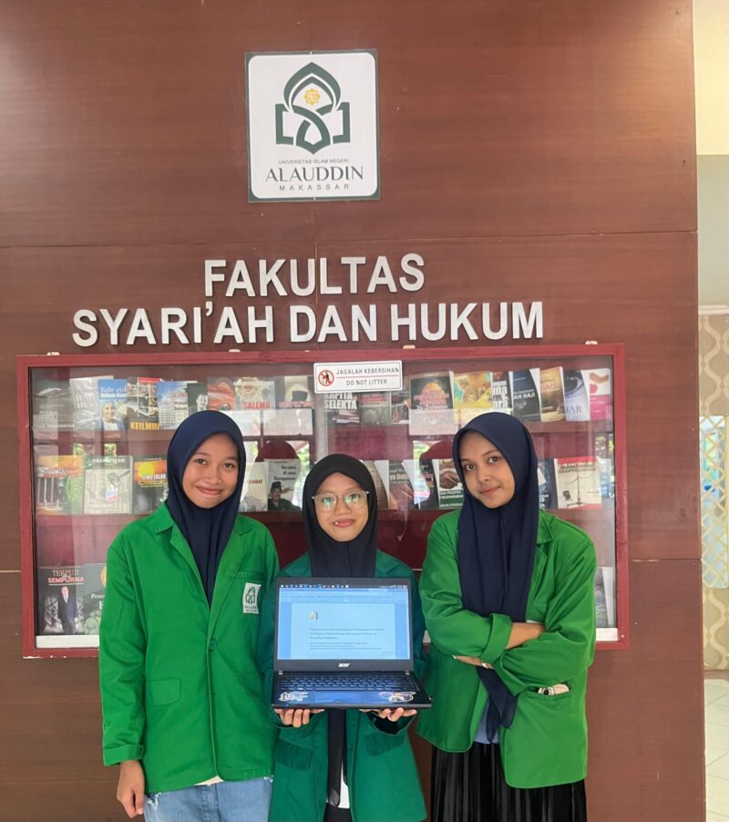 Ghina Mufidah dkk berhasil merebut gelar juara 2 dalam Lomba Karya Tulis Ilmiah
