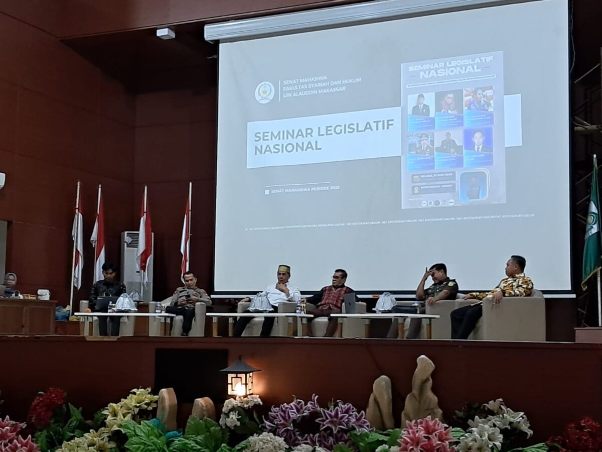 FOTO : Para Narasumber Seminar Legaslatif Nasional.Dok (Abdiwijaya/SUARA UTAMA)
