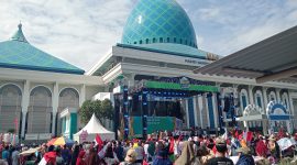 Gubernur Jatim memulai pengundian 3 hadiah utama umroh 