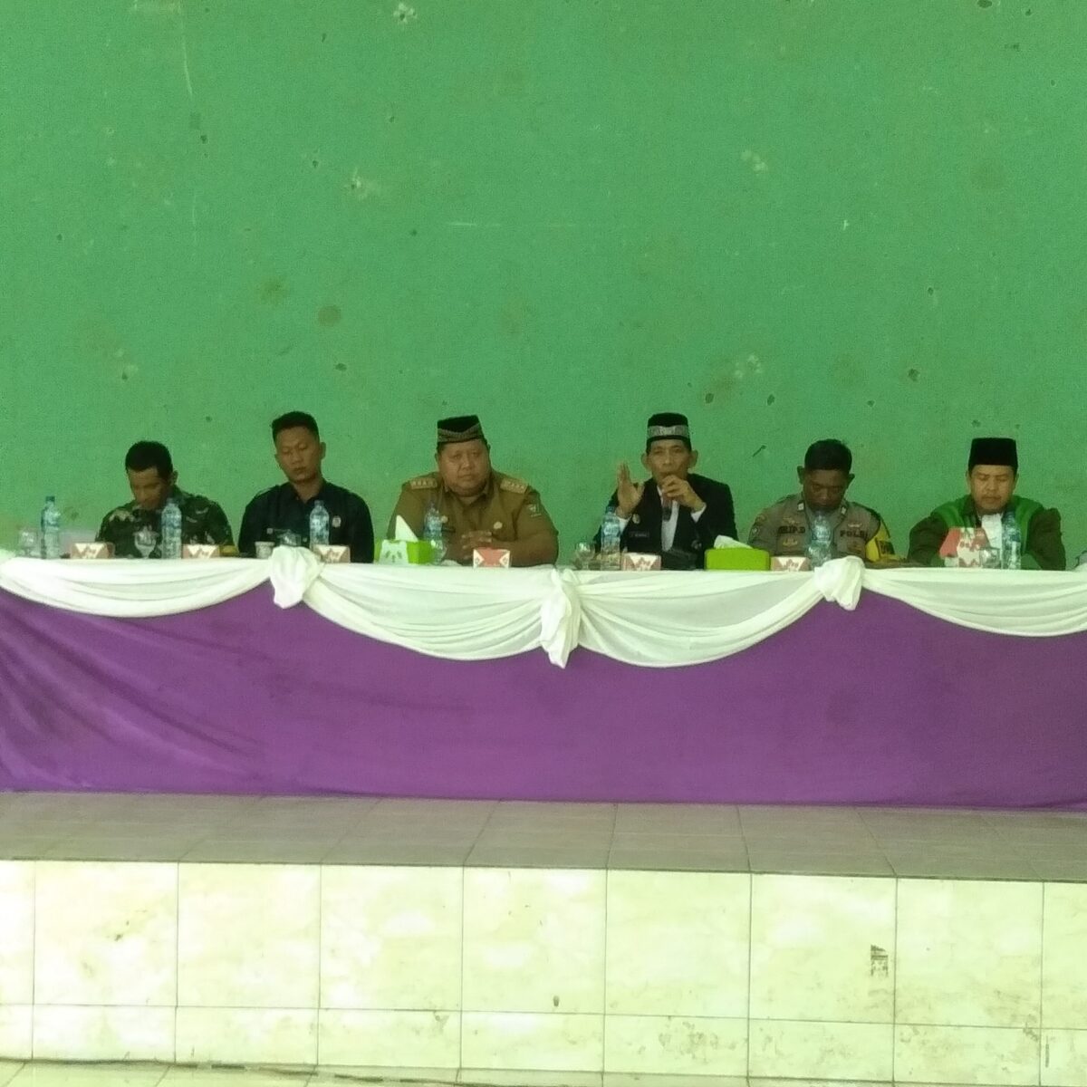 Foto: Pelantikan Perangkat Desa dan BPD Desa Muara Lawai 