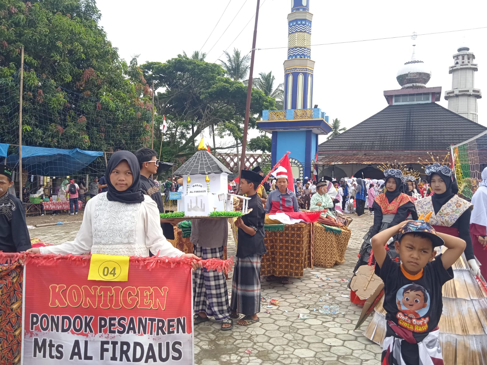 IMG 20250812 WA0001 Karnaval HUT RI Kecamatan Tanjung Agung Membawa Pesan Moral Perjuangan Suara Utama ID Mengabarkan Kebenaran | Website Resmi Suara Utama