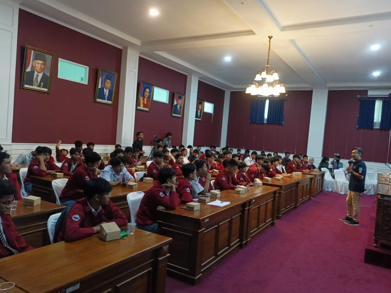 Politeknik Digital Boash Indonesia Collaborates with REPSOL to Strengthen Automotive Education and Community Engagement. (Foto : Sri Juminawati/SUARA UTAMA)