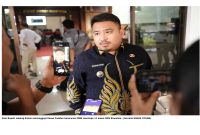 Foto Bupati subang dalam menanggapi Kasus Insiden keracunan MBG menimpa 11 siswa SDN Rawalele. (Jurnalis SUARA UTAMA)