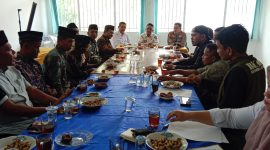 filter: 0; fileterIntensity: 0.0; filterMask: 0; captureOrientation: null;
brp_mask:0;
brp_del_th:null;
brp_del_sen:null;
delta:null;
module: photo;hw-remosaic: false;touch: (-1.0, -1.0);sceneMode: 128;cct_value: 0;AI_Scene: (-1, -1);aec_lux: 0.0;aec_lux_index: 0;HdrStatus: auto;albedo:  ;confidence:  ;motionLevel: 0;weatherinfo: null;temperature: 33;