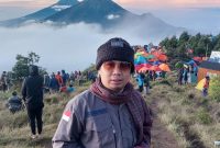 FOTO : Mas Andre Hariyanto seorang Jurnalis Muda, Trainer Lembaga Pelatihan AR Learning Center dan Penulis Buku Mutiara Hikmah (Dok. Pribadi/SUARA UTAMA)