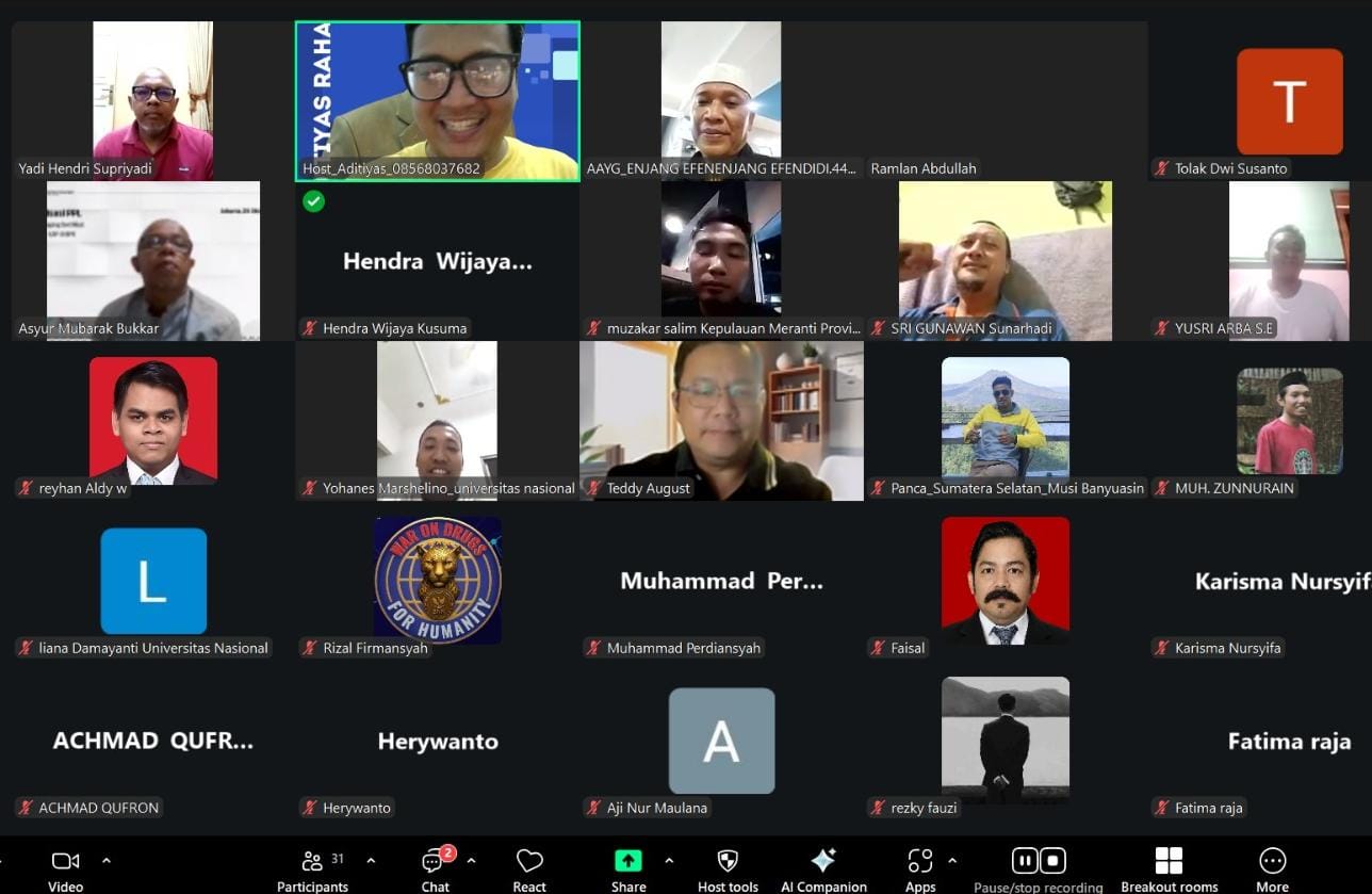 FOTO: 30 Peserta dari Sabang sampai Merauke Ikuti Pelatihan Bersertifikat Nasional secara Daring (Aditiyas Rahadi/SUARA UTAMA)