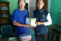 Foto : Penyerahan Bantuan AlQuran dan Iqra Oleh SBD Muara Enim 