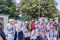 Foto: Parade drumben Purwakarta berhasil memperoleh rekor MURI (Wahyu Widodo/SUARA UTAMA)