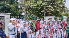 Foto: Parade drumben Purwakarta berhasil memperoleh rekor MURI (Wahyu Widodo/SUARA UTAMA)